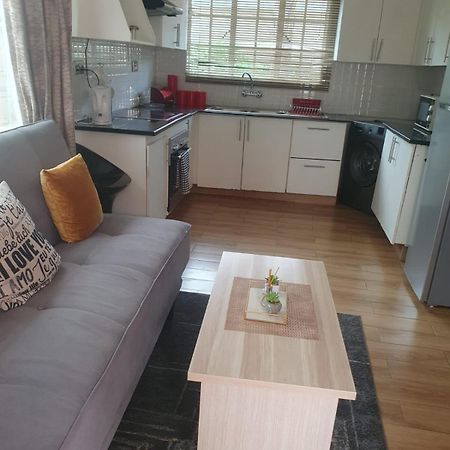 Crystal Apartments Lilongwe Bagian luar foto