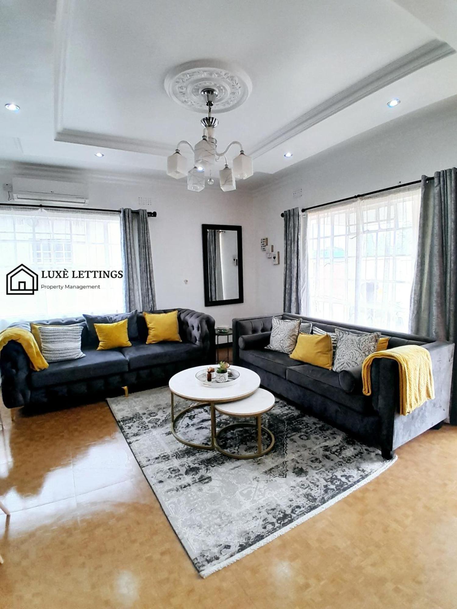 Crystal Apartments Lilongwe Bagian luar foto