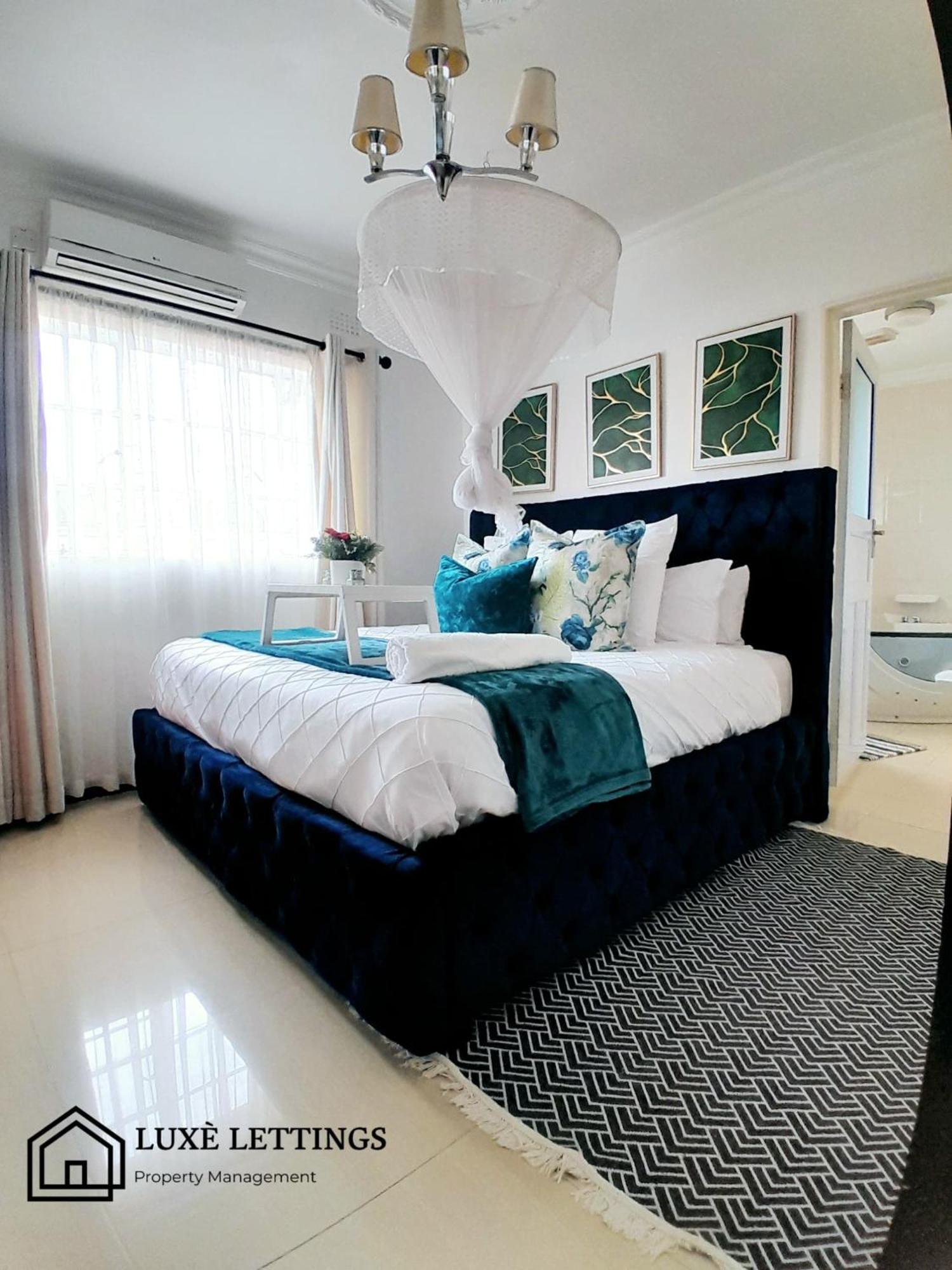 Crystal Apartments Lilongwe Bagian luar foto